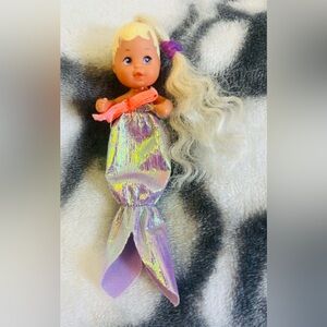 1993 Mattel MERMAID SEA TWIN doll from Mermaid Skipper and the Sea Twins Set